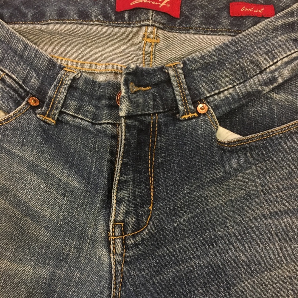 Seven7 jeans size 6